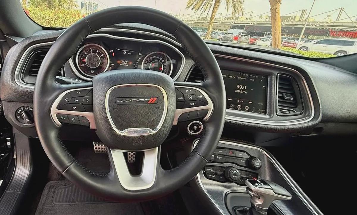 2015 Dodge Challenger R/T 5.7L Hemi V8 | G.C.C | Full options-12-12