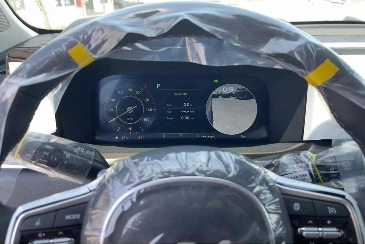 Kia Sorento KIA SORENTO 3.5L V6 PETROL 2023-4-4