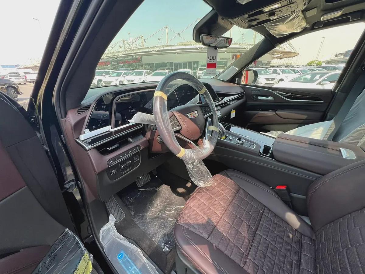 !! 2024!! Cadillac | Escalade | Sport Platinum | GCC Specs | Brand New | Export Only-10-10