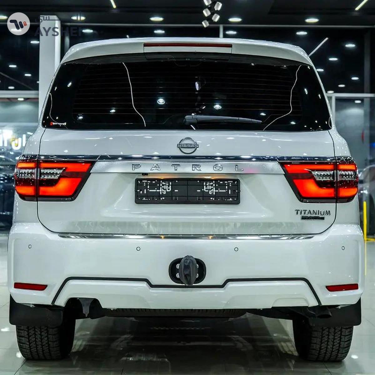 Nissan Patrol LE Titanium-4-4