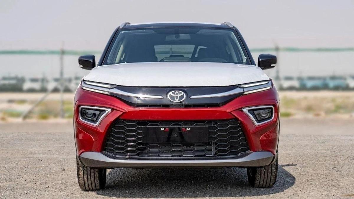 (LHD) TOYOTA URBAN CRUISER 1.5P AT MY2024 - RED-3-3