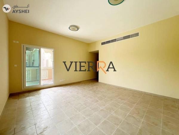 Landscape Garden l Single Row l Traditional Villa