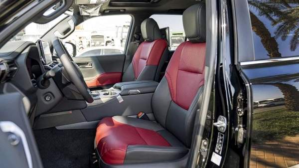 Toyota Land Cruiser Land cruiser VXR 3.5L TWIN TURBO PETROL MY2024 FOR EXPORT ONLY