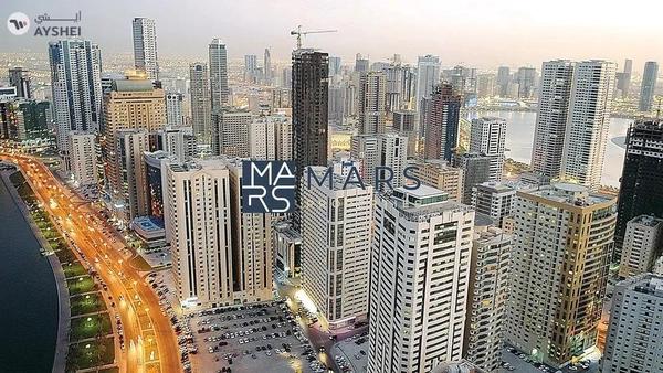 "4 Bedroom Villa on Aljada Boulevard: Luxurious Living with Gym, Pool, and Free Parking"