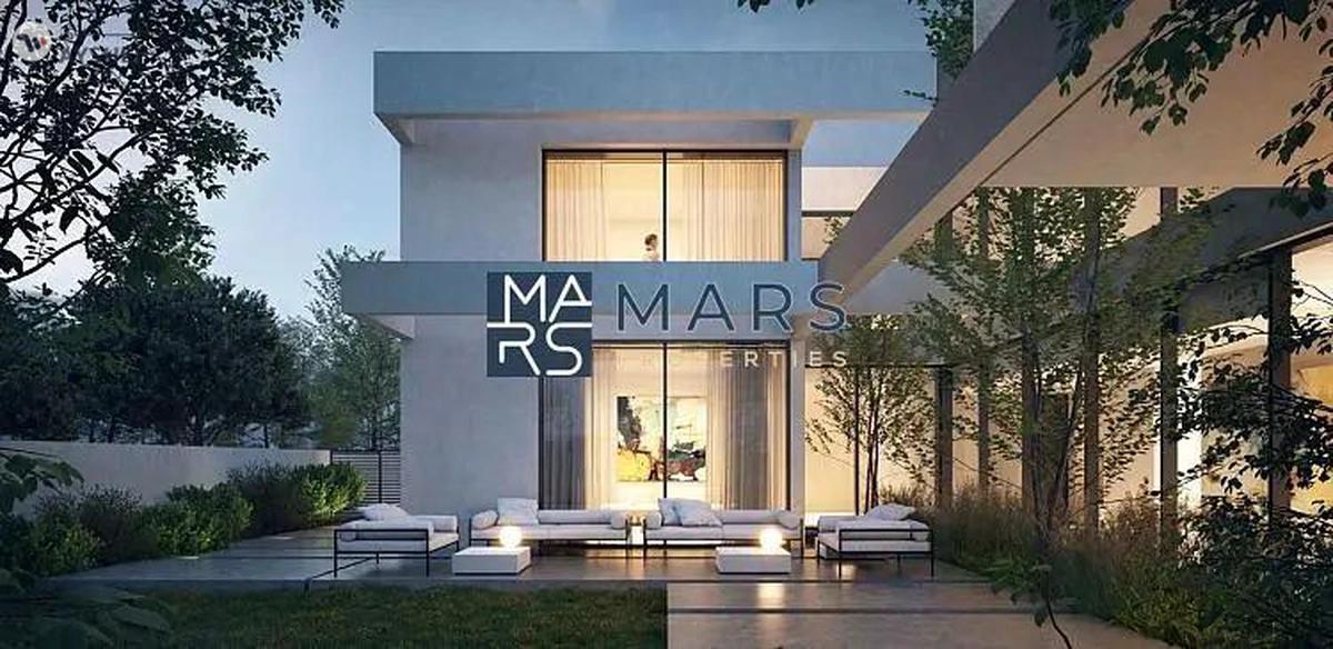 "4 Bedroom Villa on Aljada Boulevard: Luxurious Living with Gym, Pool, and Free Parking"-1-landscape