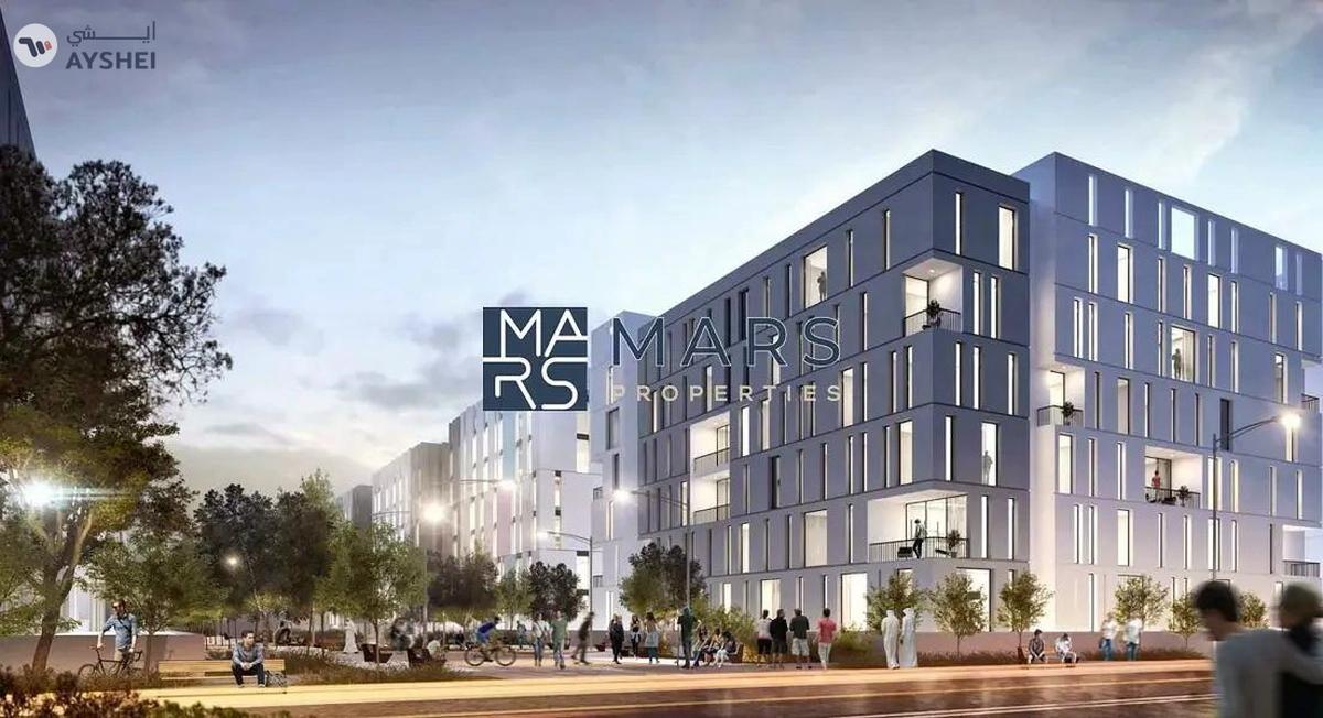 "4 Bedroom Villa on Aljada Boulevard: Luxurious Living with Gym, Pool, and Free Parking"-5-5