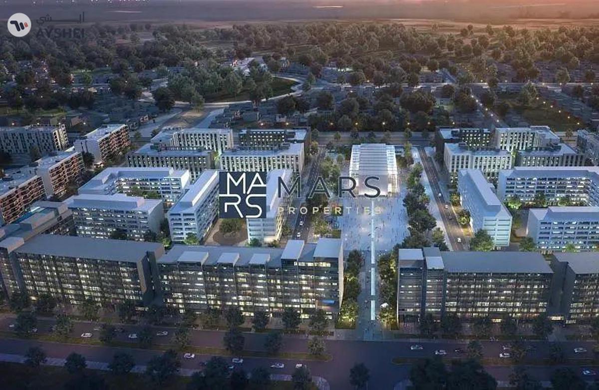 "4 Bedroom Villa on Aljada Boulevard: Luxurious Living with Gym, Pool, and Free Parking"-8-8