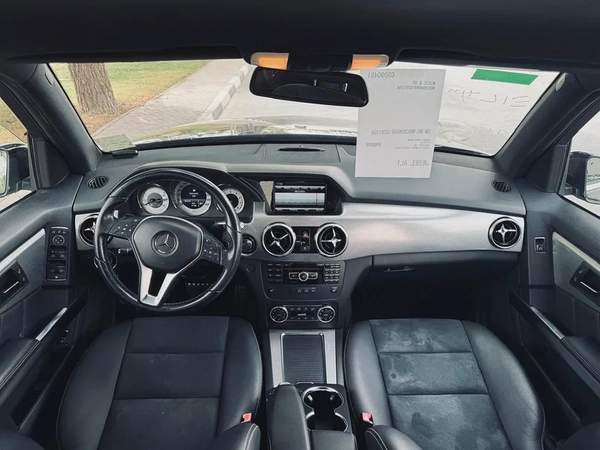 BENZ GLK350 | 2014 | ONLY : 105913 KM | JAPAN IMPORT | CLEAN TITLE