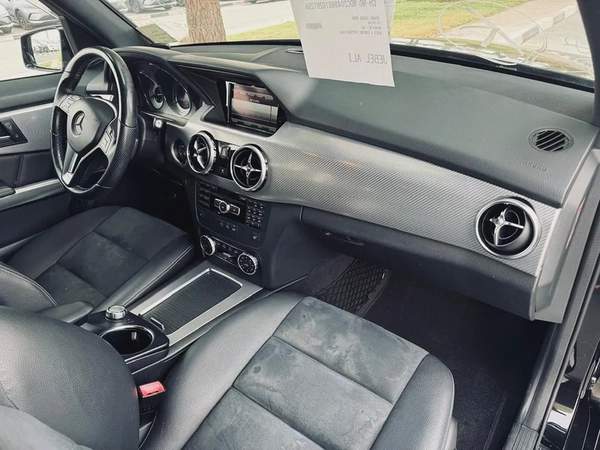 BENZ GLK350 | 2014 | ONLY : 105913 KM | JAPAN IMPORT | CLEAN TITLE