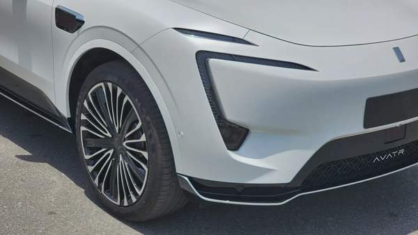 AVATR 11 SPORT VIP 4-Seat (Matte White)