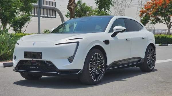 AVATR 11 SPORT VIP 4-Seat (Matte White)