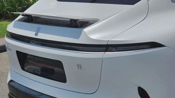 AVATR 11 SPORT VIP 4-Seat (Matte White)