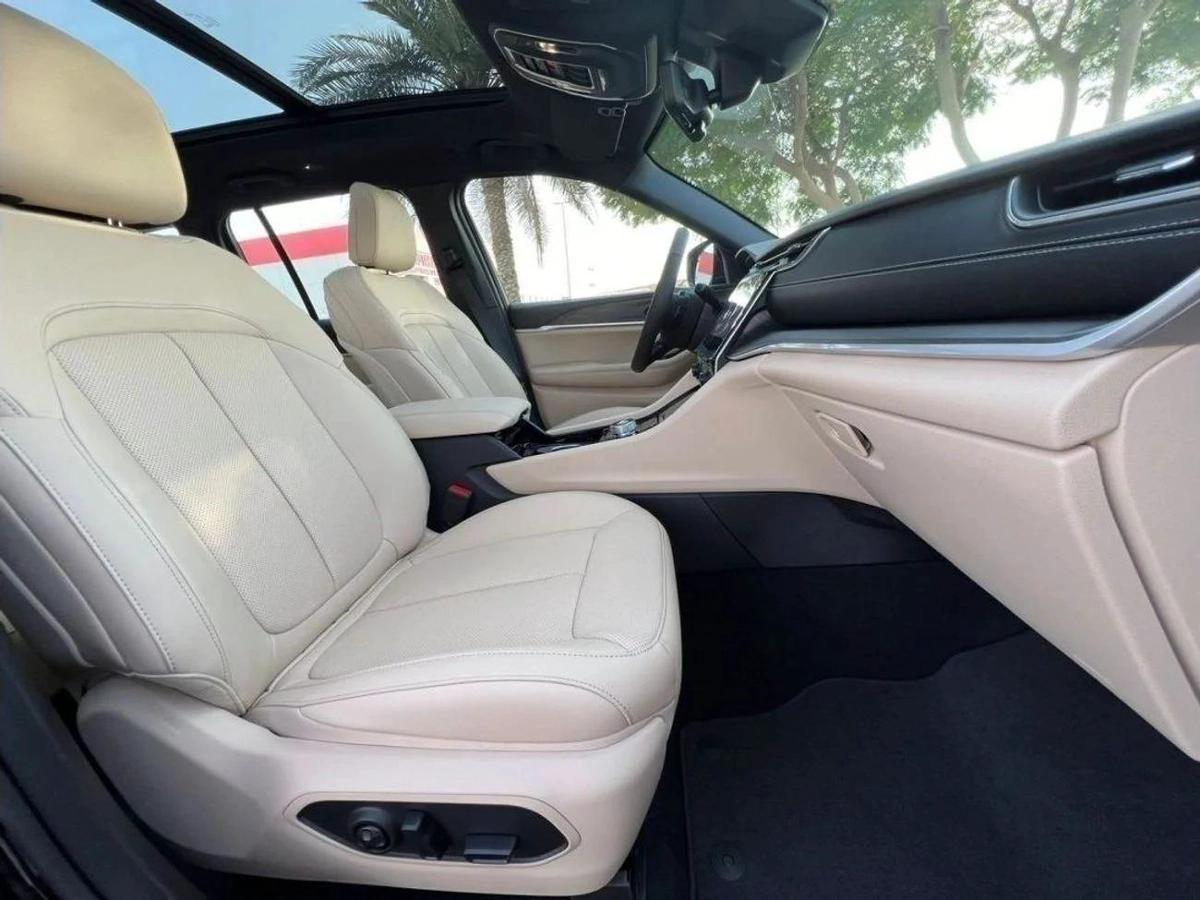 Jeep Cherokee Jeep Cherokee 2024 (EXPORT)-4-4