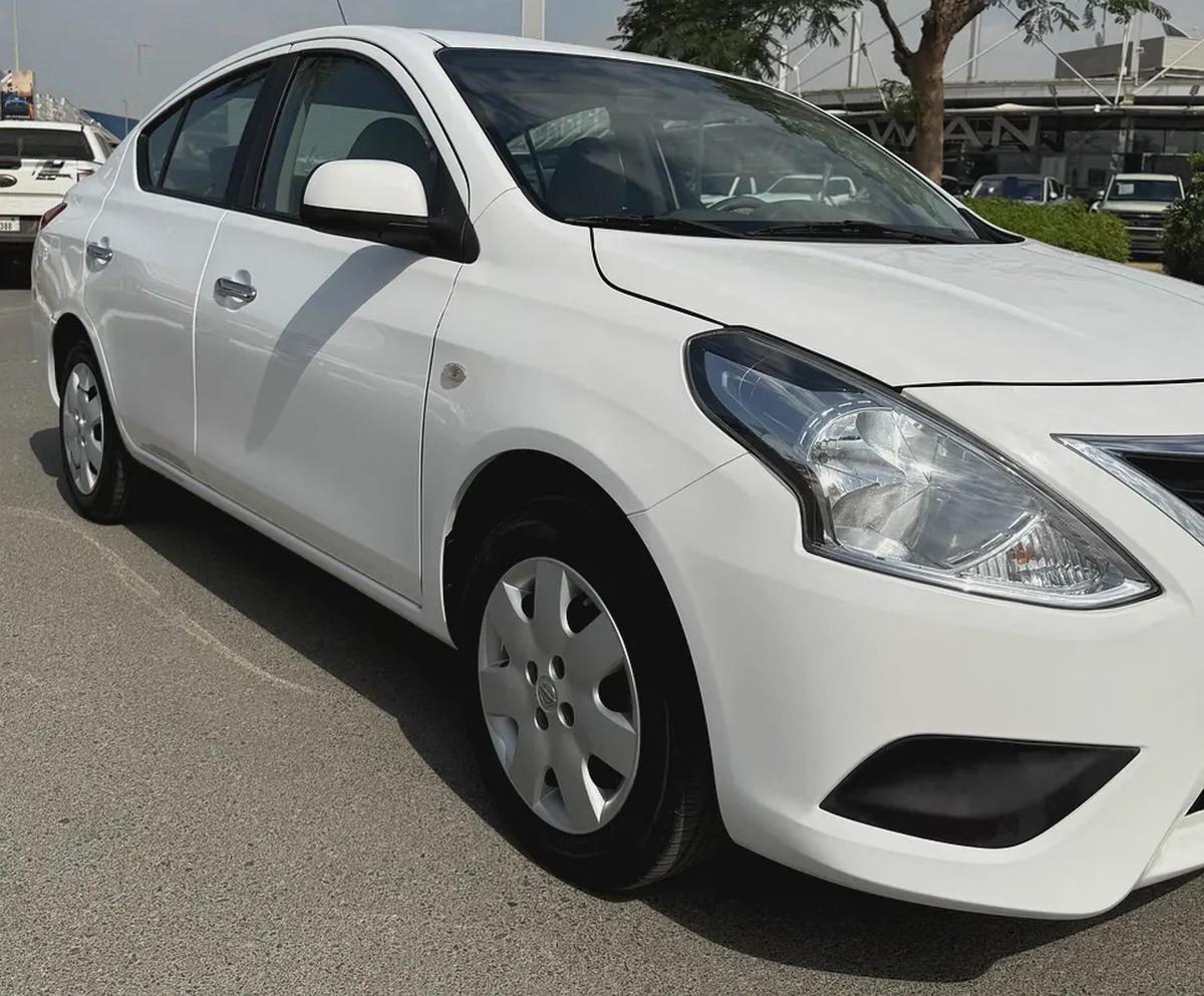 Nissan Sunny 2023,SV,GCC,Original Paint,Low Km Can Arrange Bank Loan-1-1