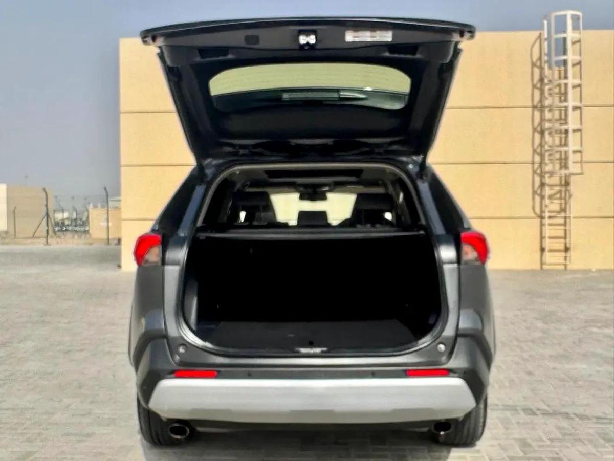 TOYOTA RAV4 2024,ADVENTURE GCC SPECS,FULL TOP OPTION NO. 1-8-8