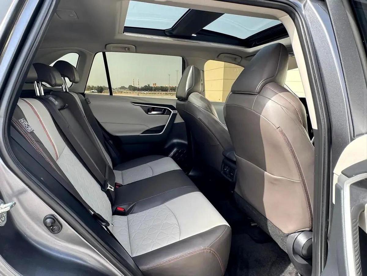 TOYOTA RAV4 2024,ADVENTURE GCC SPECS,FULL TOP OPTION NO. 1-12-12