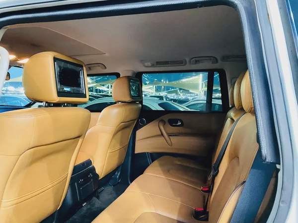 Km only Nissan Patrol LE Platinum City 2016 GCC Specs 3000