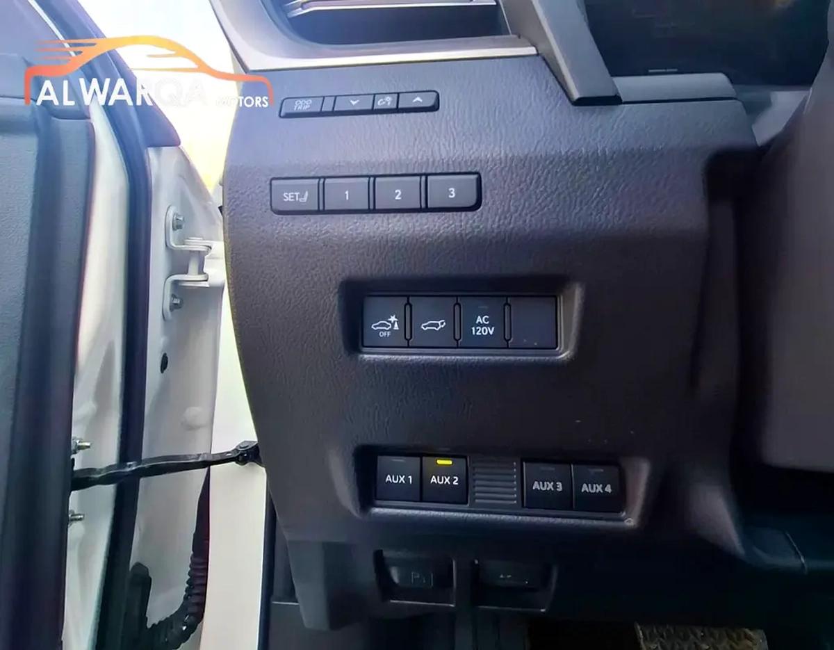 Lexus GX-Series GX 550 Overtrail Plus-8-8