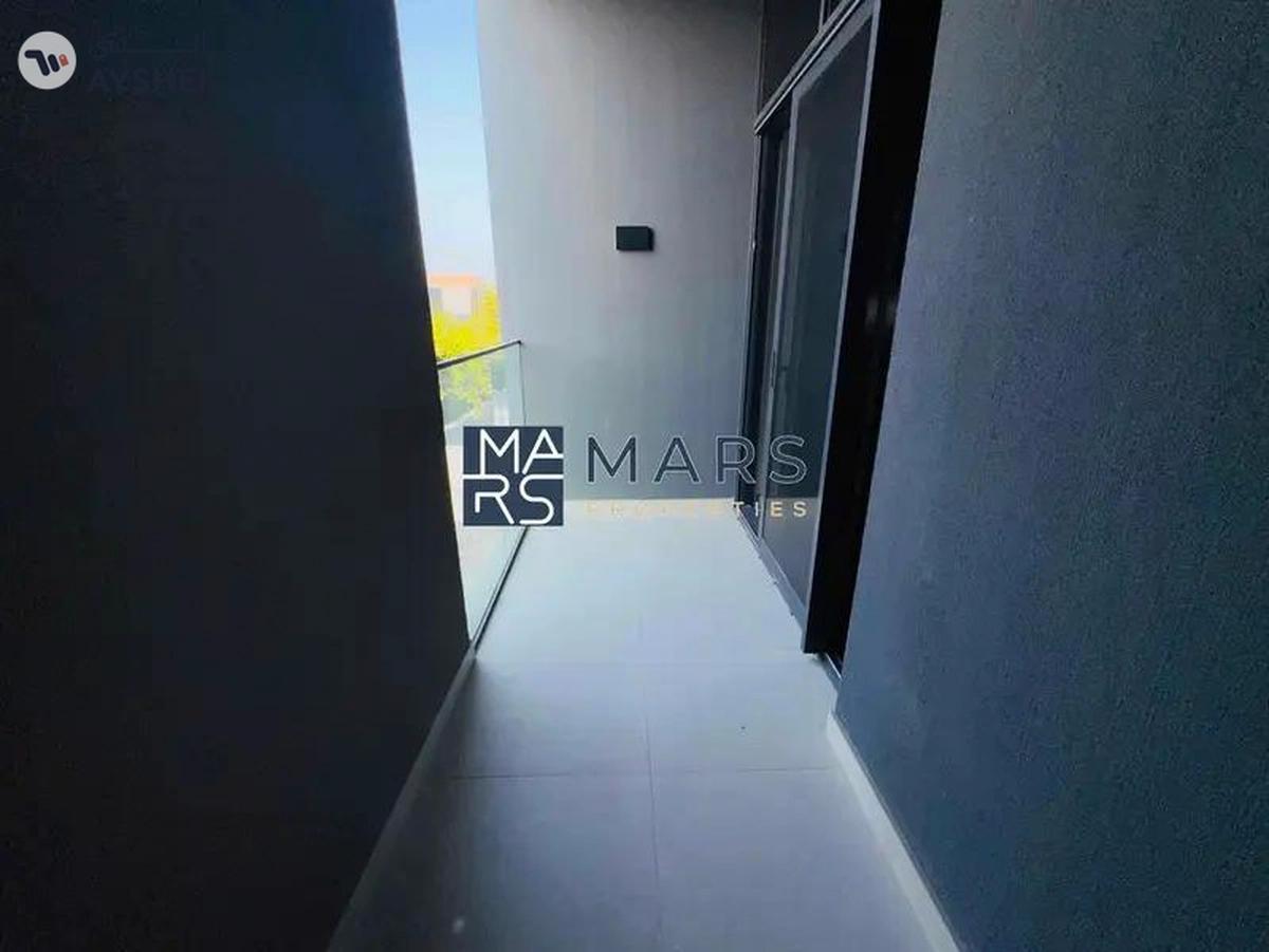 Luxury 4 bedroom corner unit with majlis for rent in Robinia just 190k-8-8