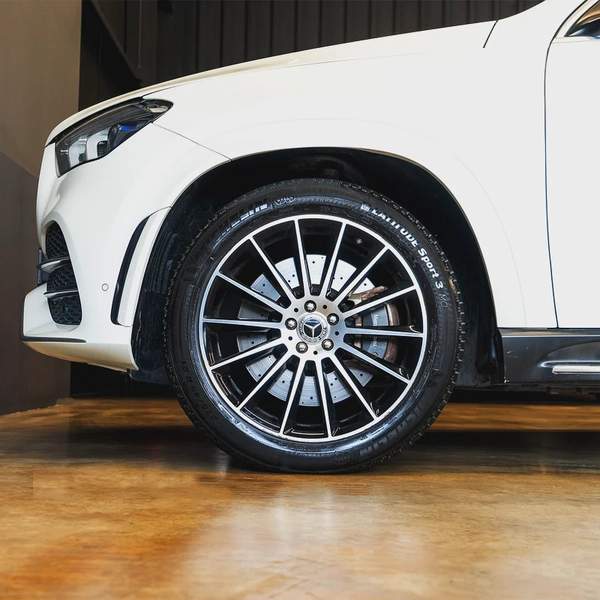 AED 3,257 p.m • 0% Downpayment • GLE 450 4Matic • 1 year warranty