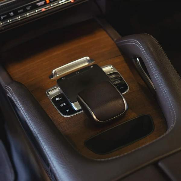 AED 3,257 p.m • 0% Downpayment • GLE 450 4Matic • 1 year warranty