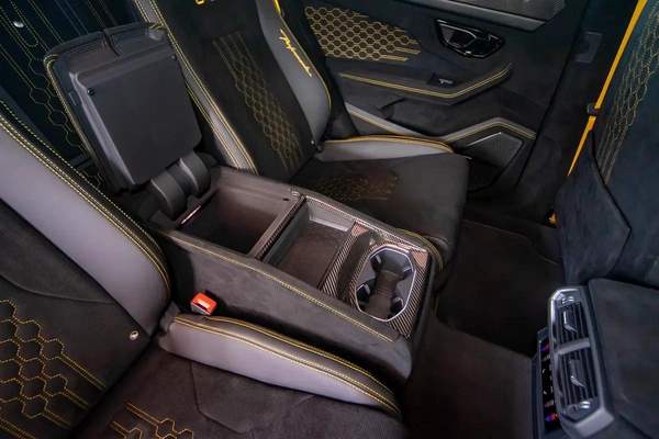 Lamborghini Urus Performante | 2024 | Full Carbon Fiber | Under Warranty