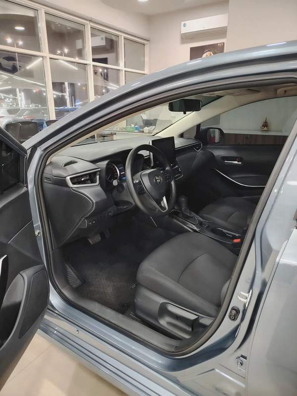 Toyota corolla 1.8 hybrid 2023