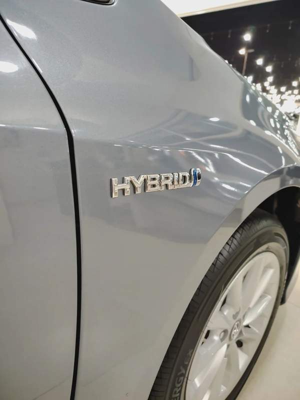 Toyota corolla 1.8 hybrid 2023