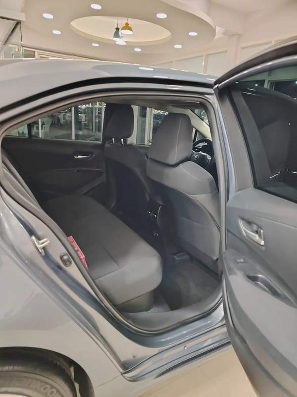 Toyota corolla 1.8 hybrid 2023