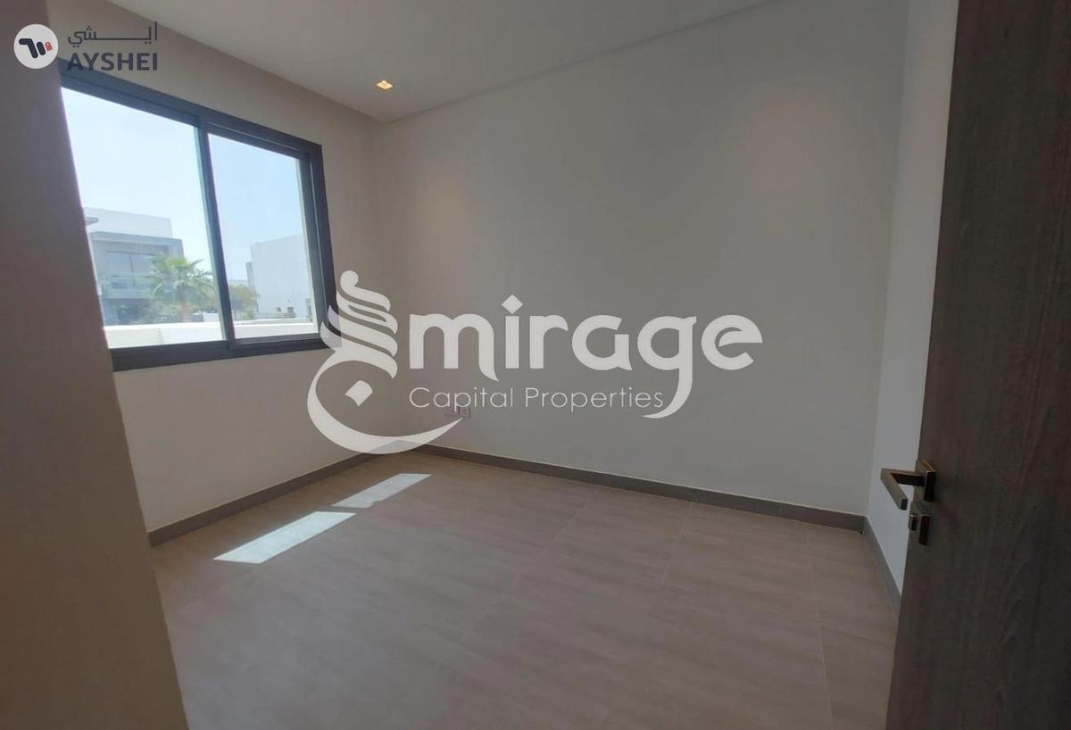 TOWNHOUSE FOR SALE IN REDWOODS, YAS ACRES-2-2