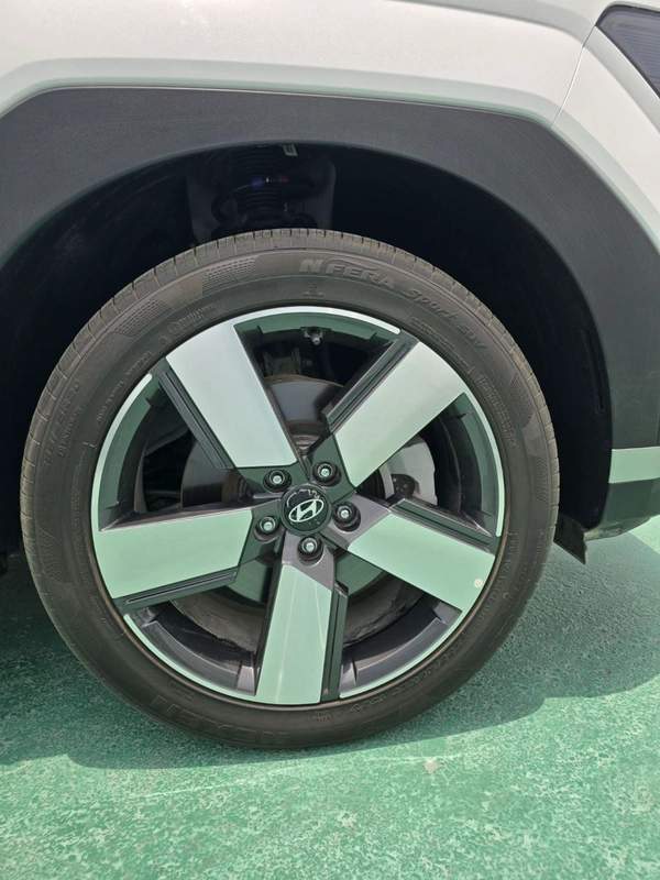 Hyundai Santa Fe GL 2.4L GL 2.5L