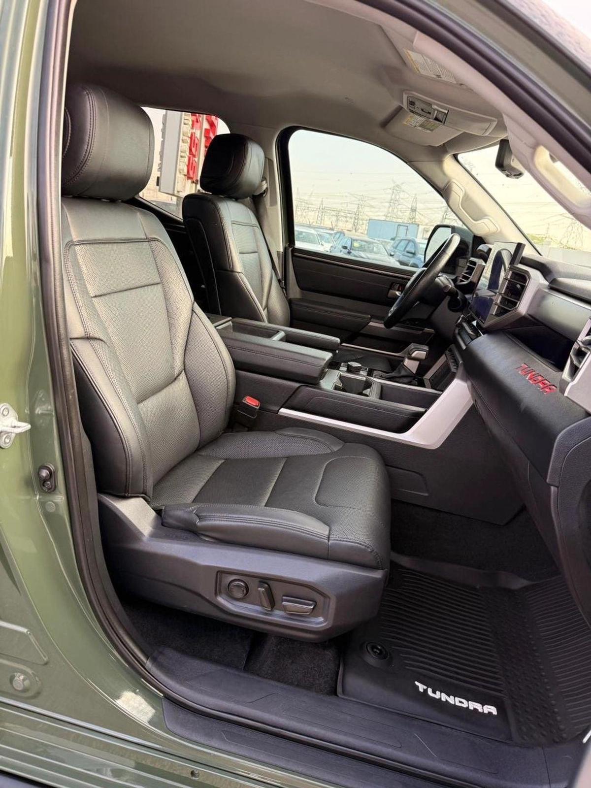 Toyota Tundra SR5 Premium 360 camera full option 2022-6-6