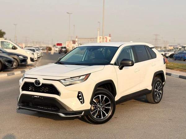 Toyota RAV4 Toyota RAV4 2024