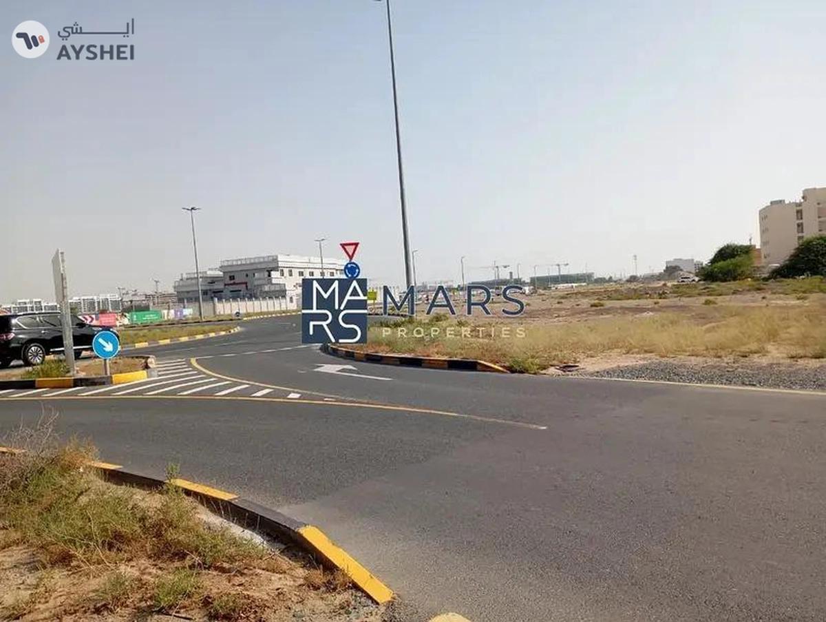 amazing plot opposite Al Zaid Street, Airport Road | Large size-1-1