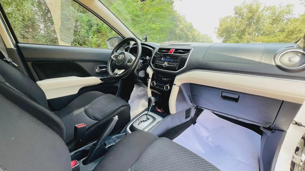 Toyota Rush 2022 _GCC Specs _Monthly Installment 860aed-10-10