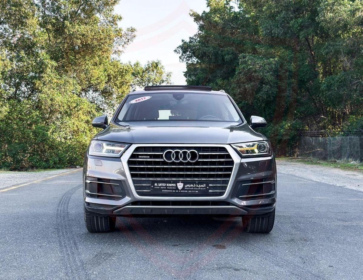 Audi Q7 40 TFSI quattro 2.0L Audi Q7 | 2.0 L | Turbo | 2017 | GCC | Accident-Free | In Excellent Condition-14-14