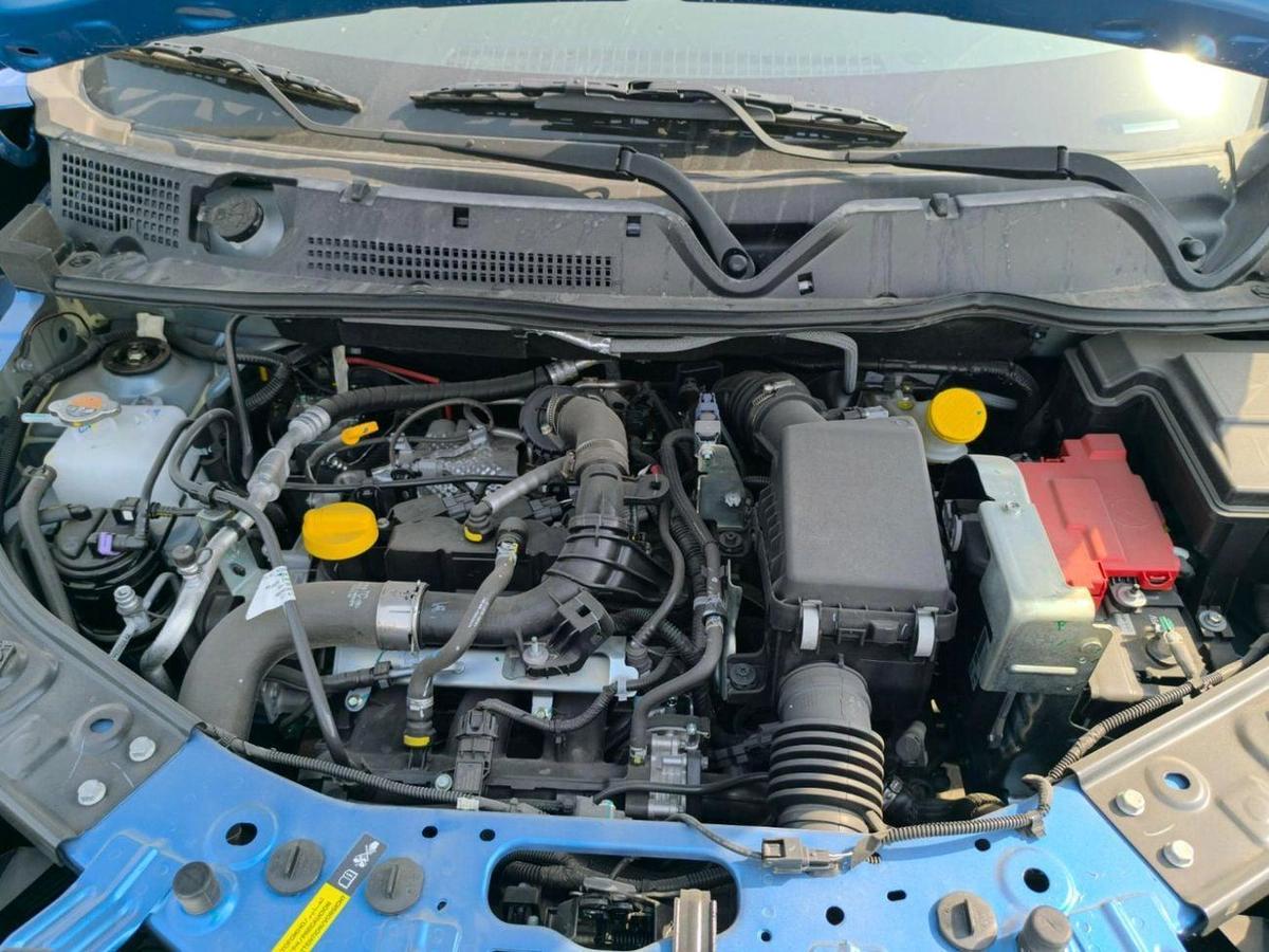 Nissan Magnite S-17-17