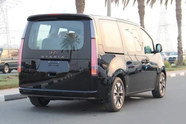 Hyundai Staria 3.5L V6 9 Seaters Luxury Plus Model 2026