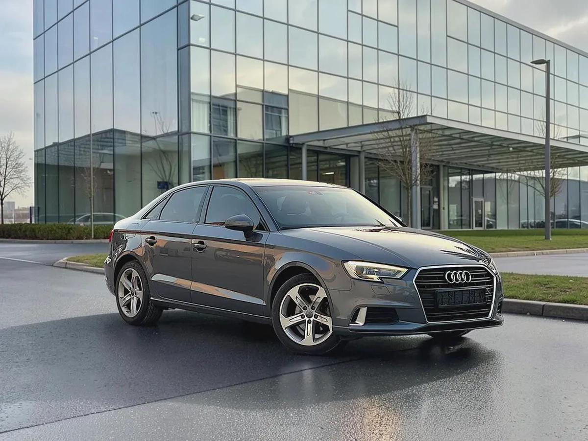 AED 696 P.M | Audi A3 30 TFSI 2018 - GCC Specs - Well Maintained-1-1