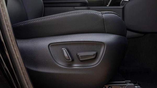 Toyota Prado Toyota Prado Premium 2.4L petrol MY 2025