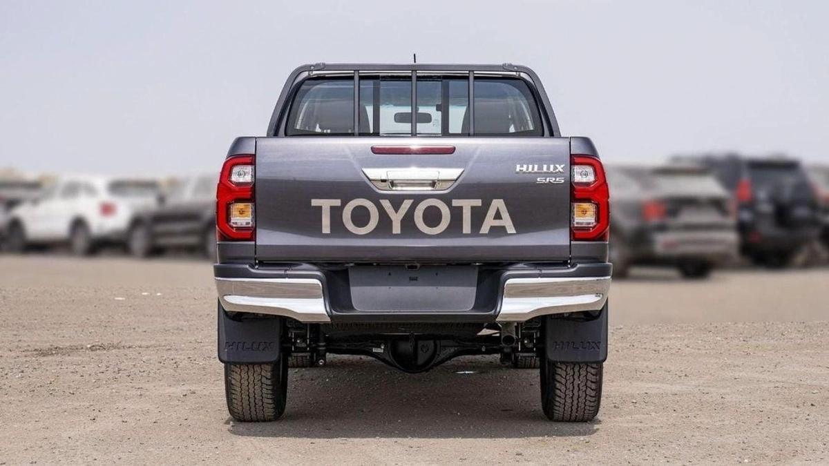 Toyota Hilux Toyota Hilux Sr5 2.4L Diesel 2024 full option for export only-8-8