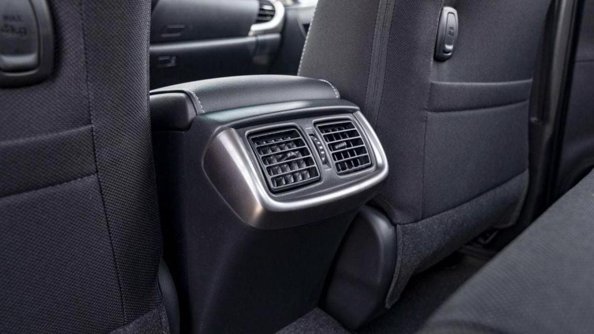 Toyota Hilux Toyota Hilux Sr5 2.4L Diesel 2024 full option for export only-14-14