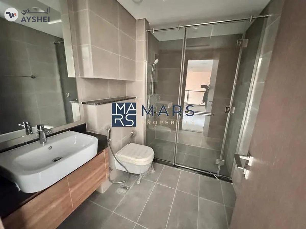 Prestigious House | Brand New End Unit | Gated Community-17-17