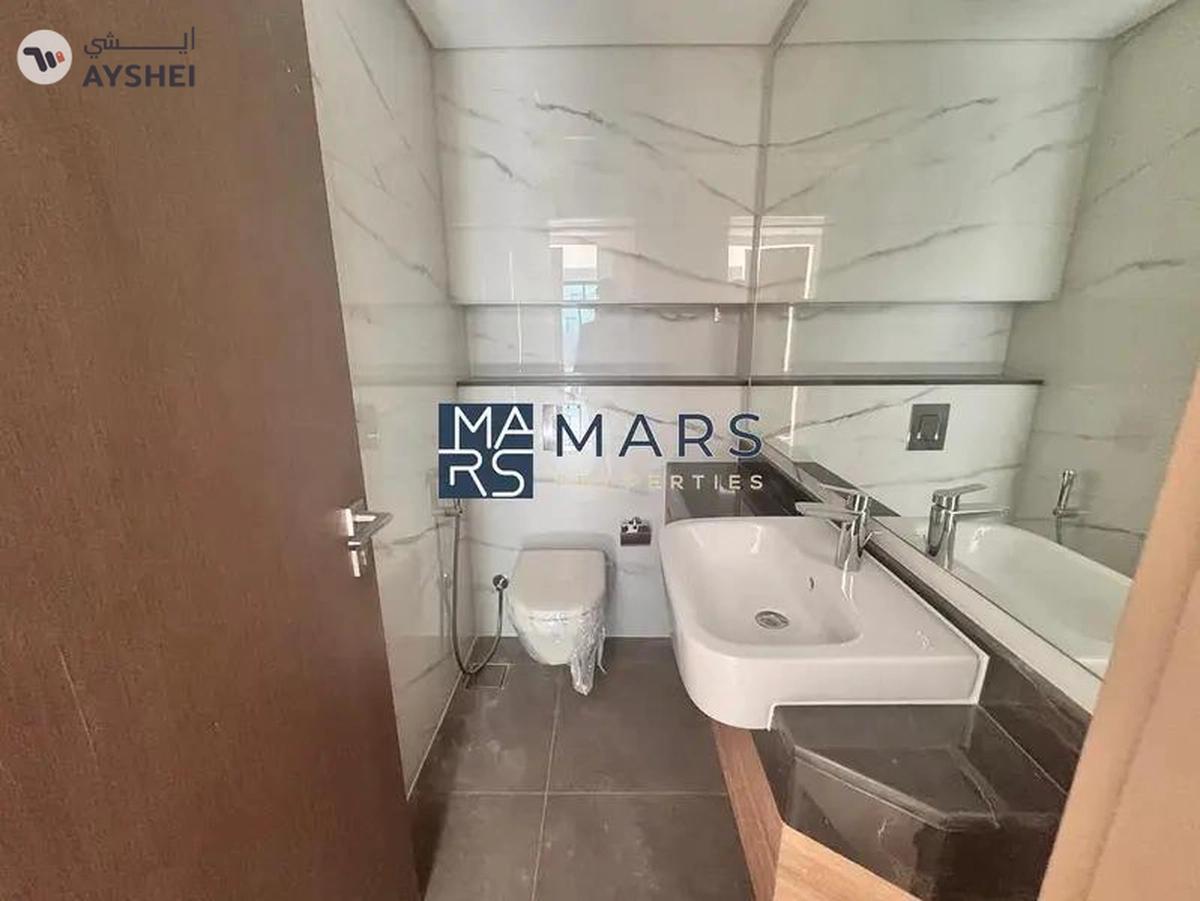 Prestigious House | Brand New End Unit | Gated Community-8-8