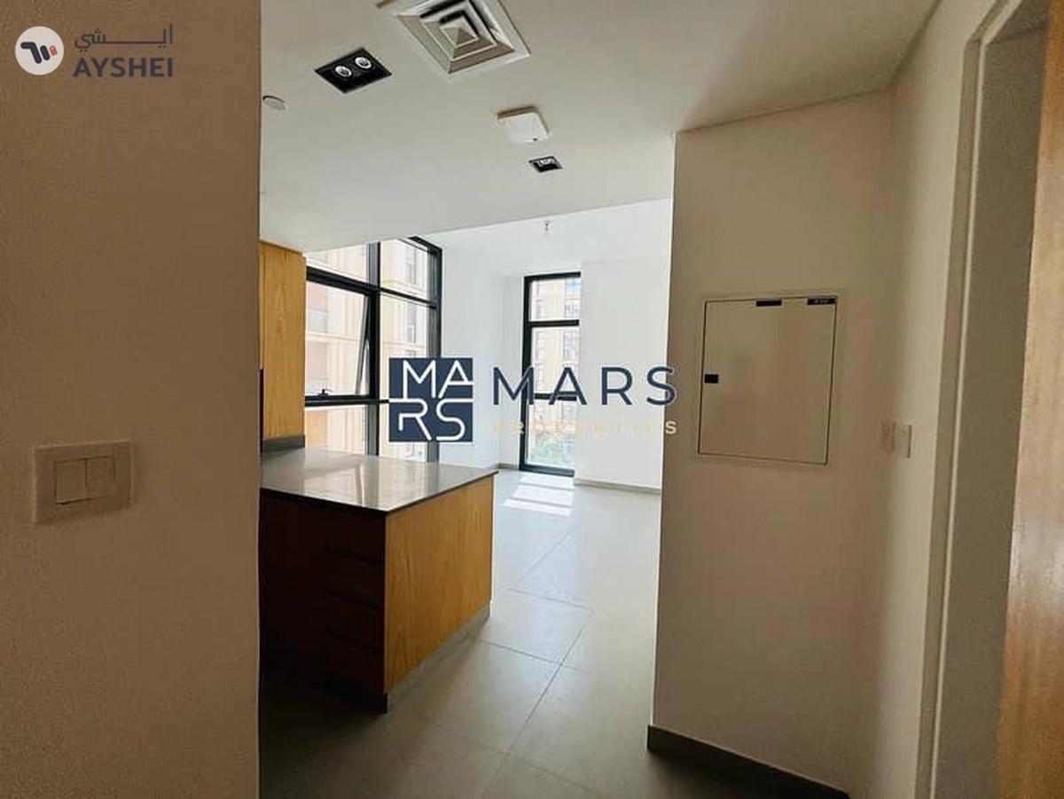 Fresh & Functional: 1-Bedroom Living-2-2