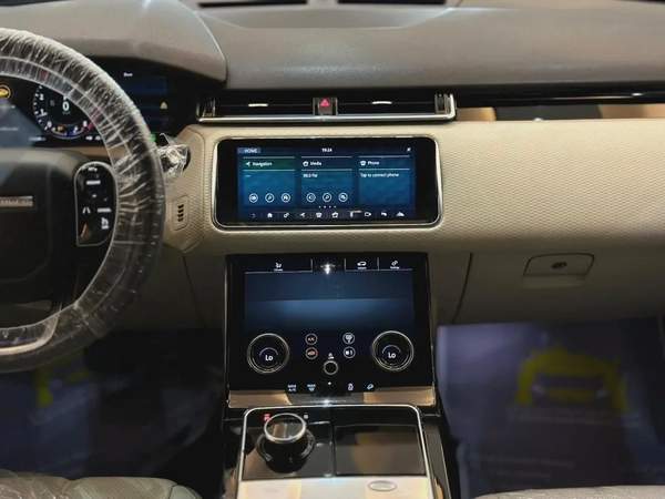Land Rover Range Rover Velar P250 S 2018 - GCC Specs
