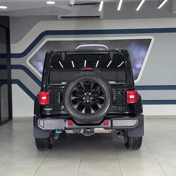 2024 Jeep Wrangler Sahara 4xe