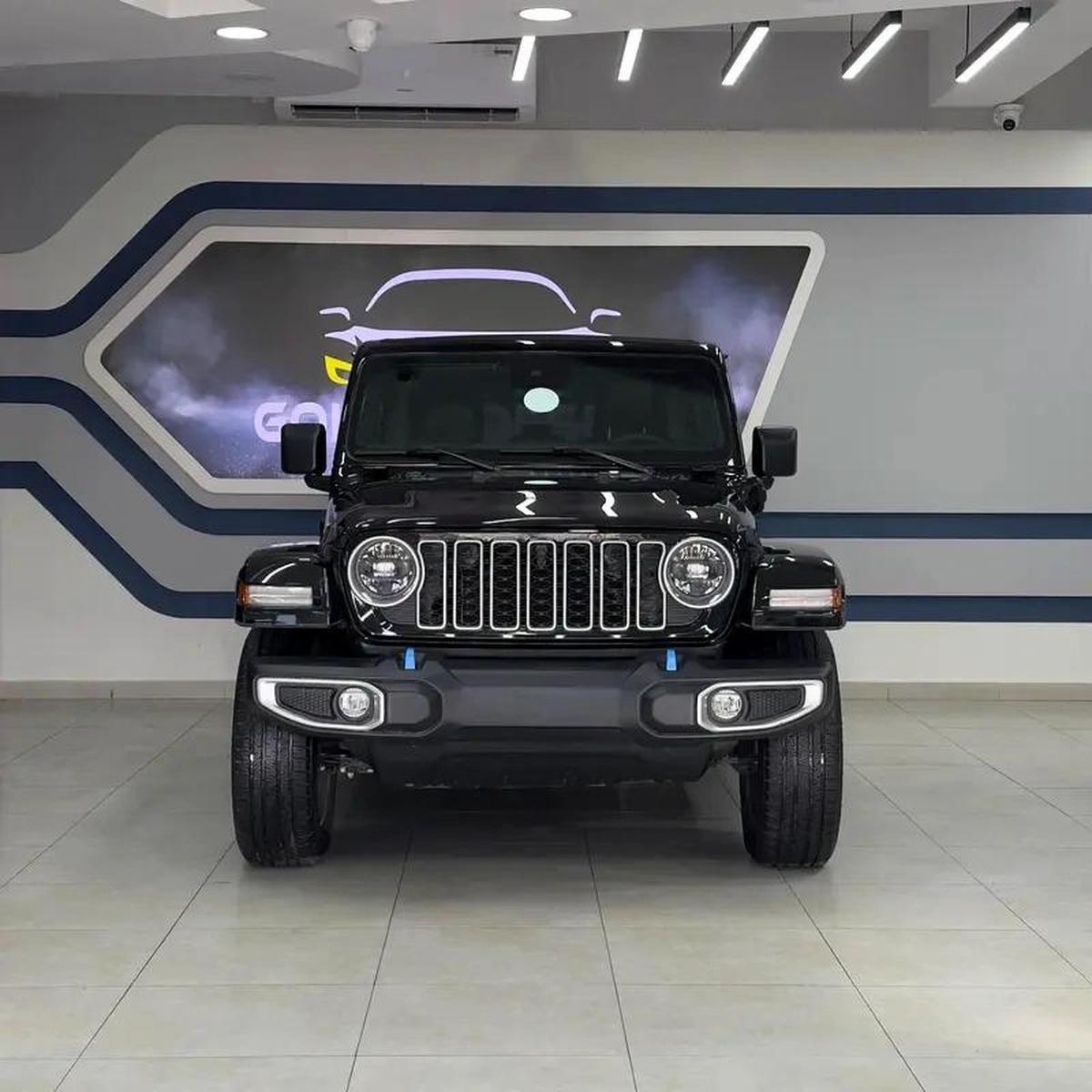 2024 Jeep Wrangler Sahara 4xe-5-5
