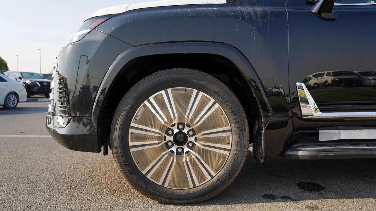 Lexus LX600-10-10