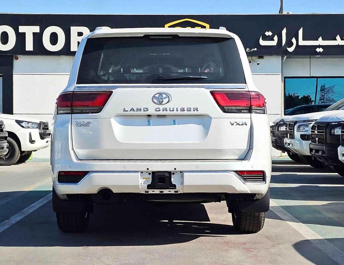 Toyota Land Cruiser VXR / FULL OPTION / 3.3L DIESEL / PWR SEATS / RADAR / JBL SPEAKERS (CODE # VXR)-3-3